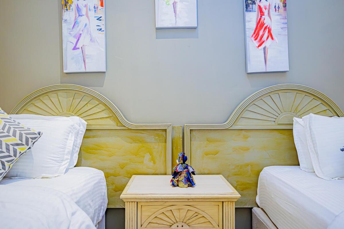 Ocean Villa Heights Brufut Luaran gambar