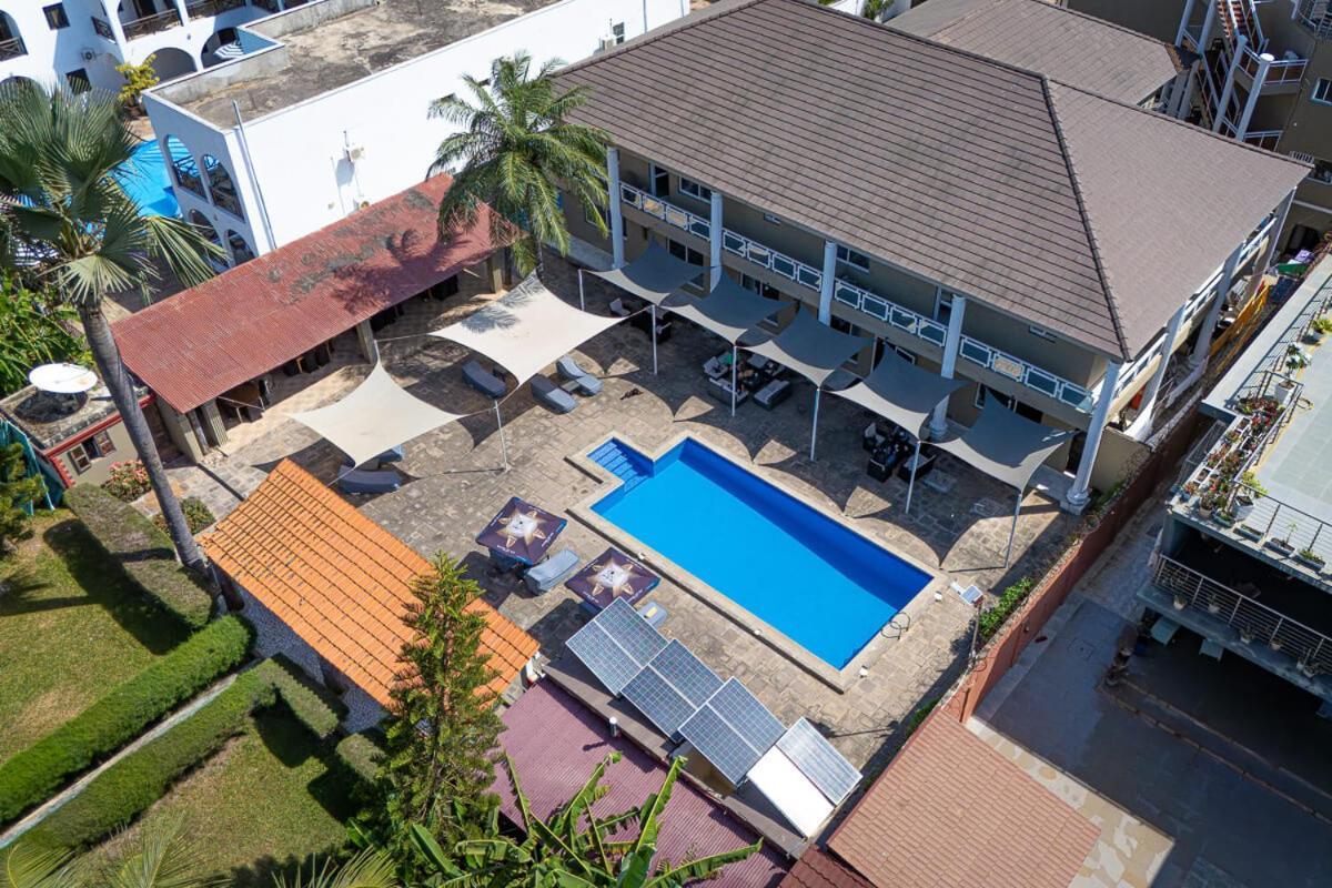 Ocean Villa Heights Brufut Luaran gambar