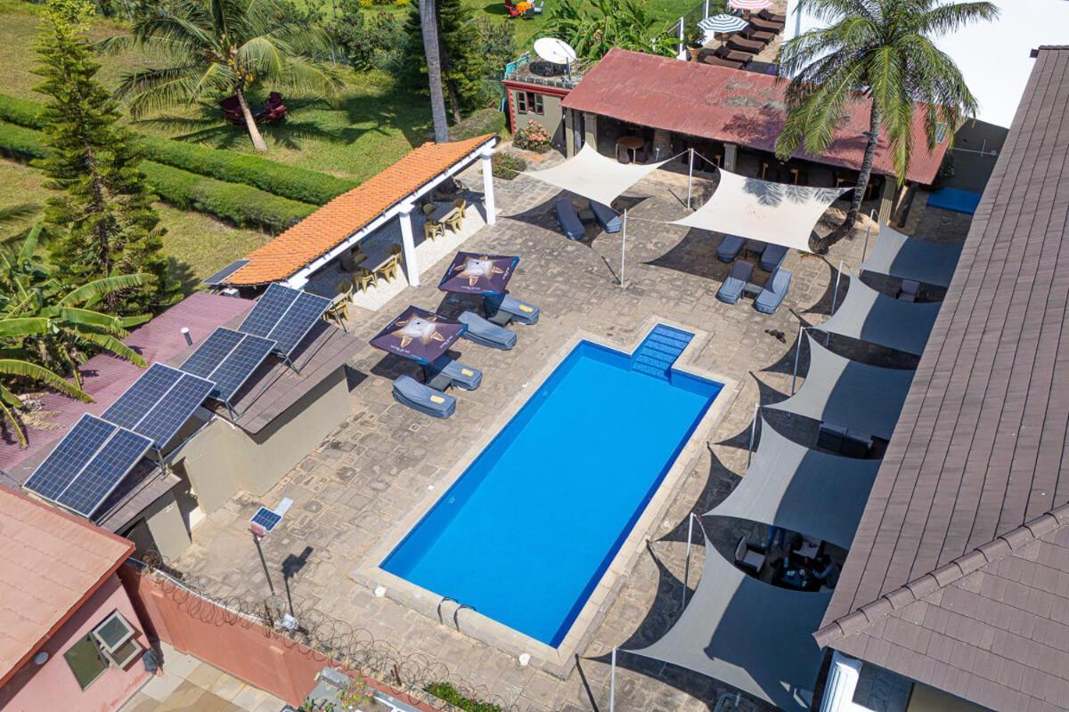 Ocean Villa Heights Brufut Luaran gambar