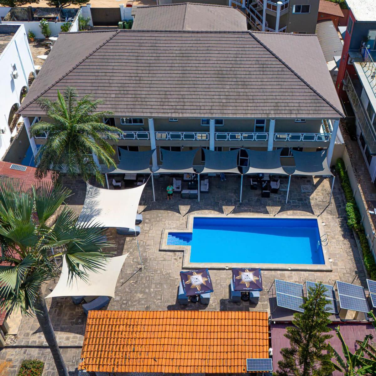 Ocean Villa Heights Brufut Luaran gambar