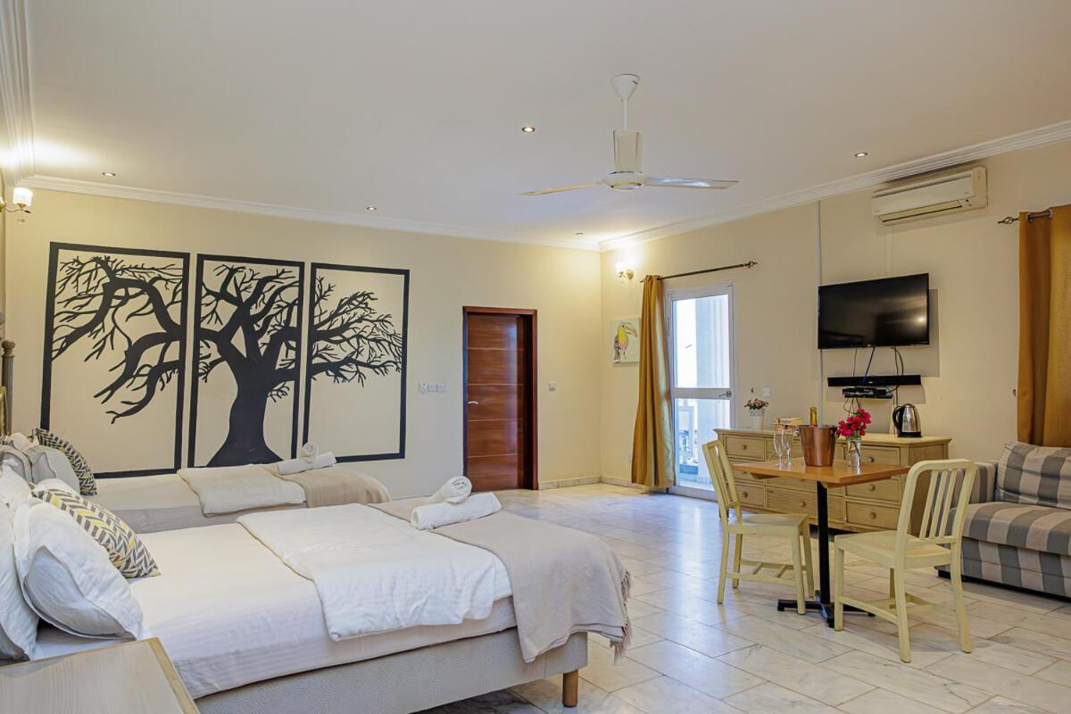 Ocean Villa Heights Brufut Luaran gambar